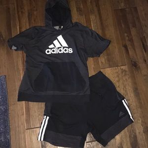 💪🏼 BRAND NEW adidas outfit